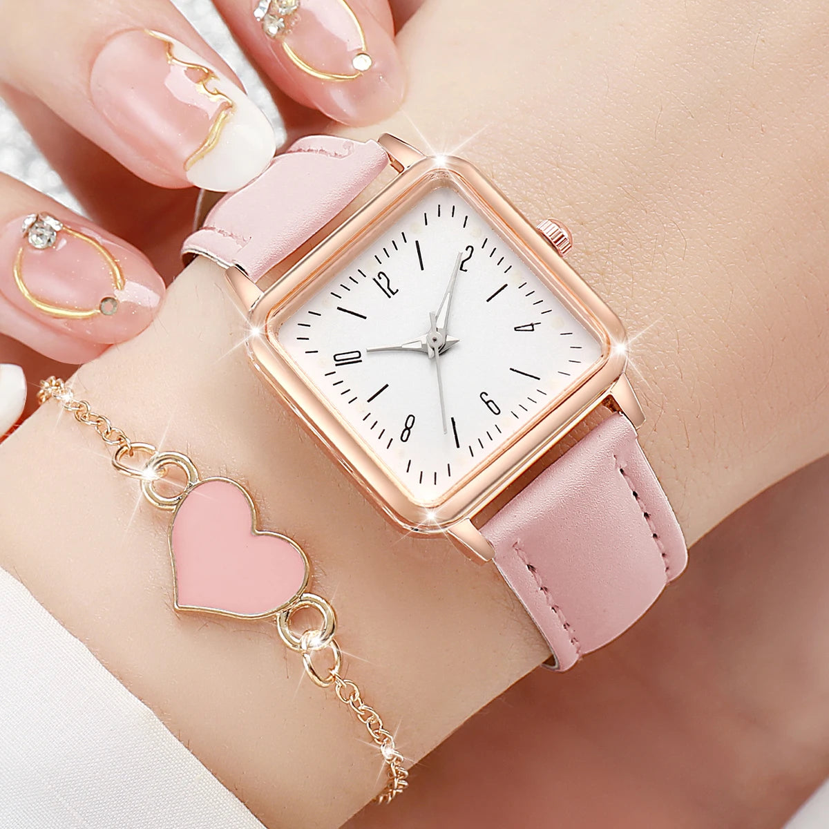 6PCS/Set Women's Watches Fashion Square Leather Band Quartz Watch Heart Bracelets Set（Without Box）